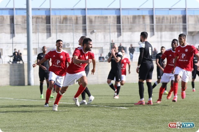 אביב חדד. השווה זמנית (וואסים מוואסי)